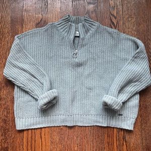 grey knitted hollister sweater w/ zipper